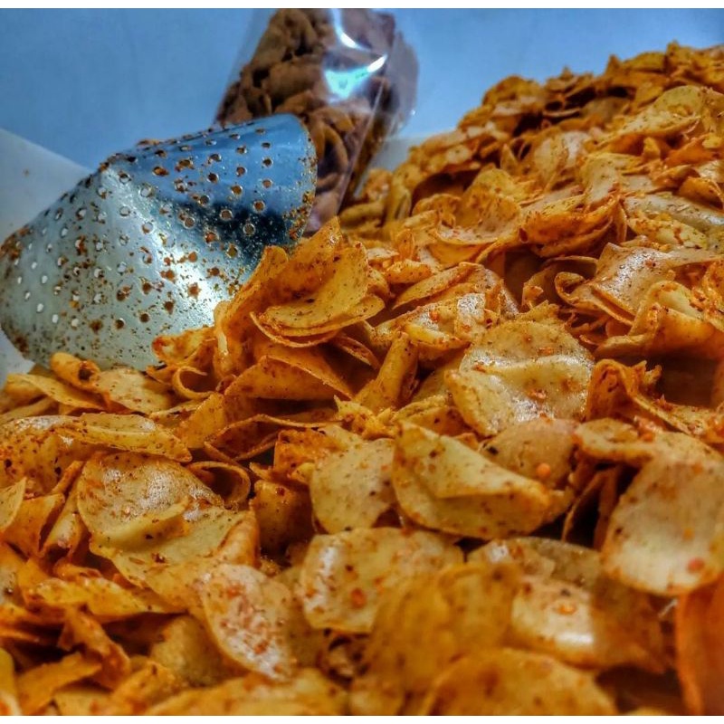 

cemilan enak / cimoring / cimol kering /keripik cimol