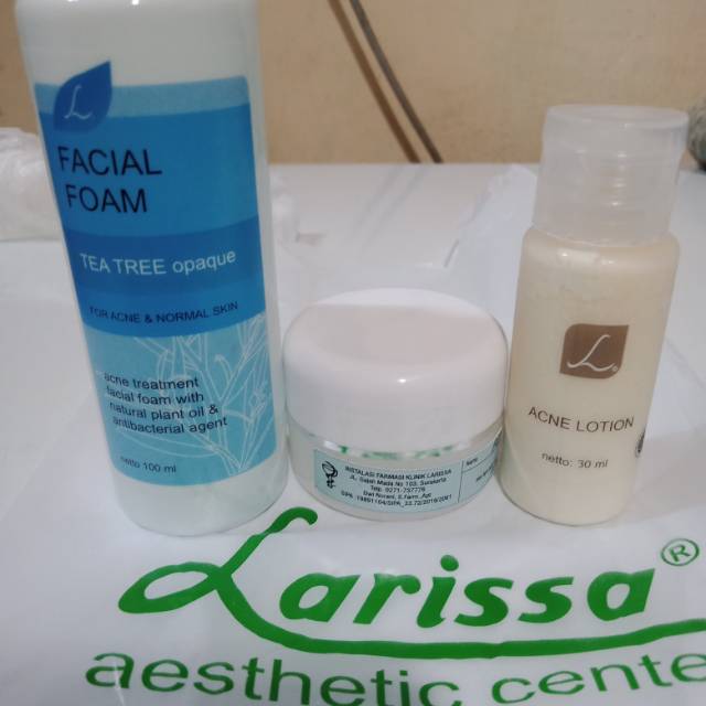 Larissa skincare paket acne