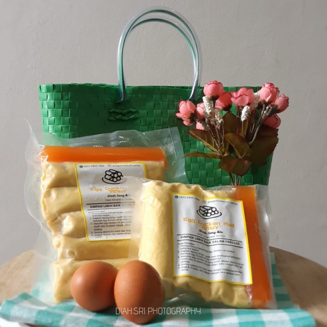 

Frozen Food Egg Chicken Roll Amoy isi 3 roll