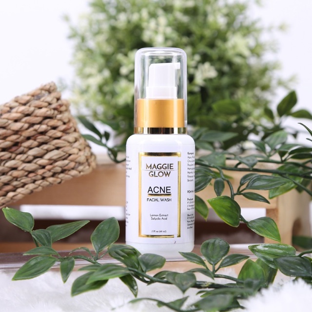 Maggie Glow Facial Wash for Acne skin