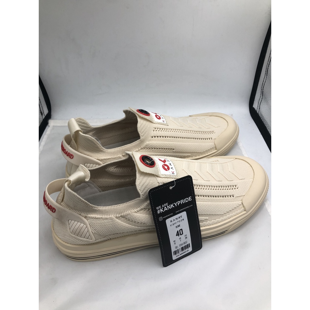 sepatu kanky