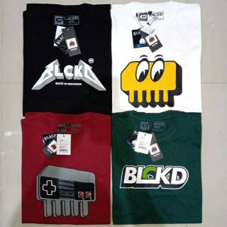  grosir  kaos  distro  LUSINAN MIX DESAIN MERK WARNA  SIZE 