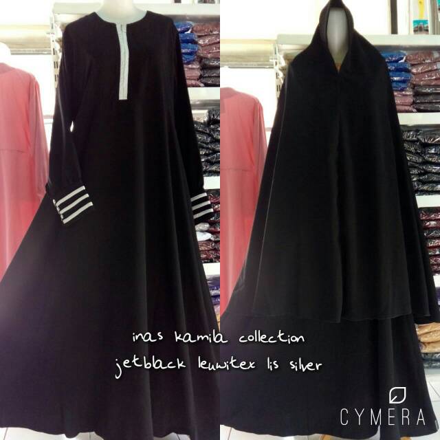 Gamis Jet black lengkap dengan jilbab besar dan cadar tali