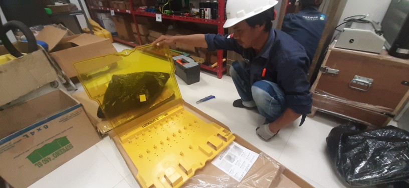 Masterlock 1484b Lockout Station