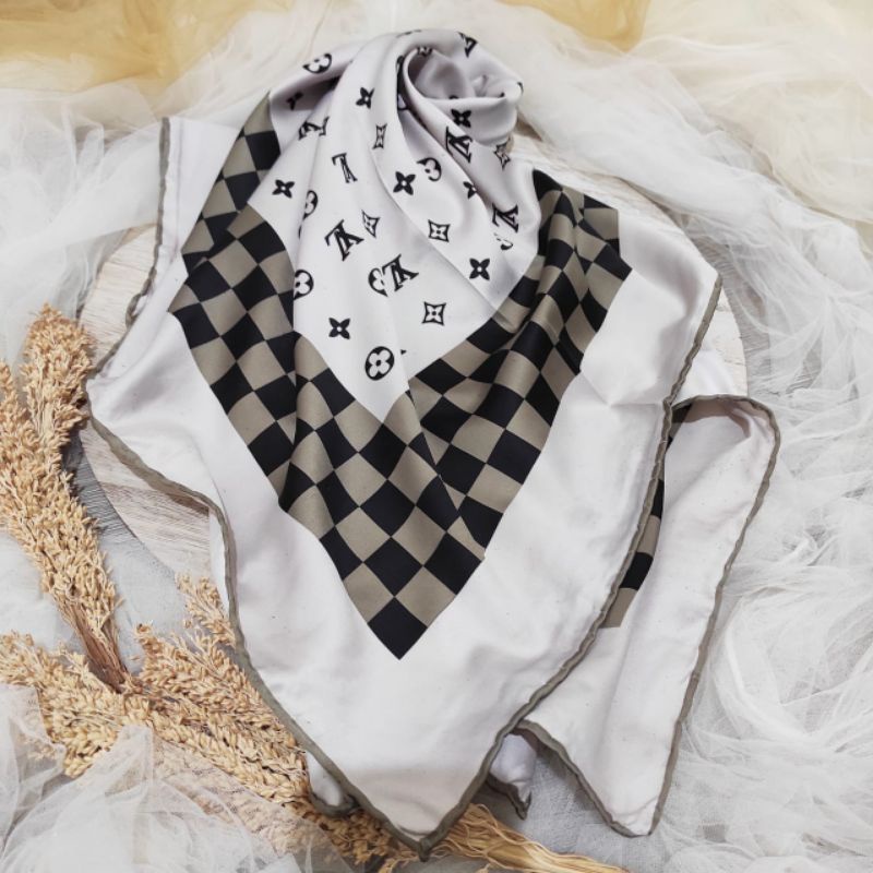 Hijab Turki Scarft Segi Empat Mewah Kerudung Jumbo 110 cm