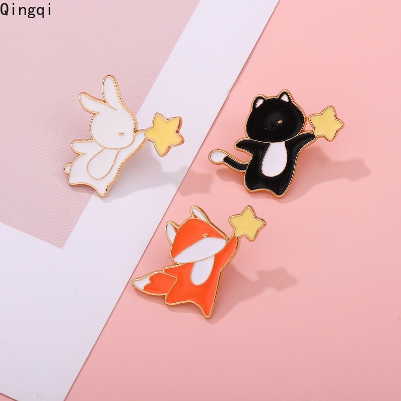 Bros Pin Enamel Bentuk Kartun Hewan Kelinci Rubah Bintang Bahan Metal Untuk Hadiah Teman