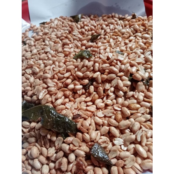 

kacang tojin renyah gurih 1/2 kg