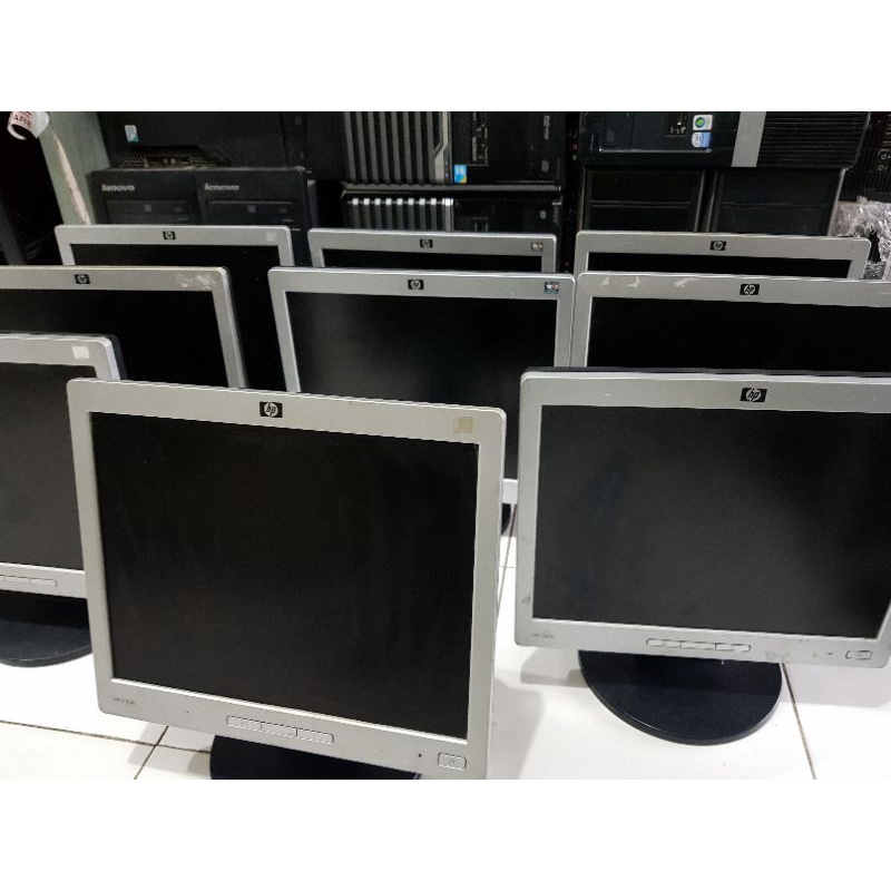 MONITOR LCD 15&quot; KOTAK SIAP PAKAI