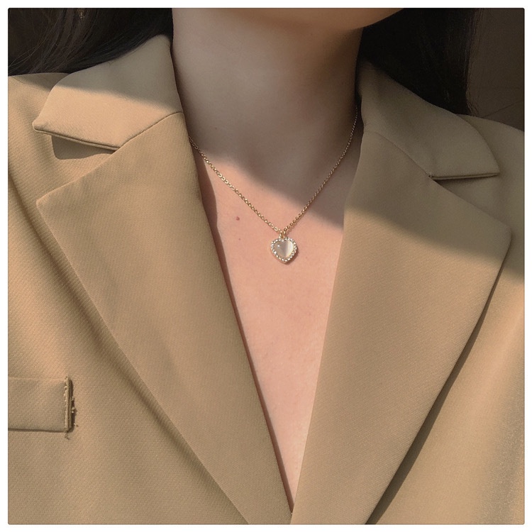 Korean Style Ins Style Fashion Temperament Opal Love Pendant Necklace Female 2021 New Clavicle Chain Choker