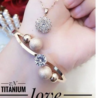 TiTanium set gelang cincin t658