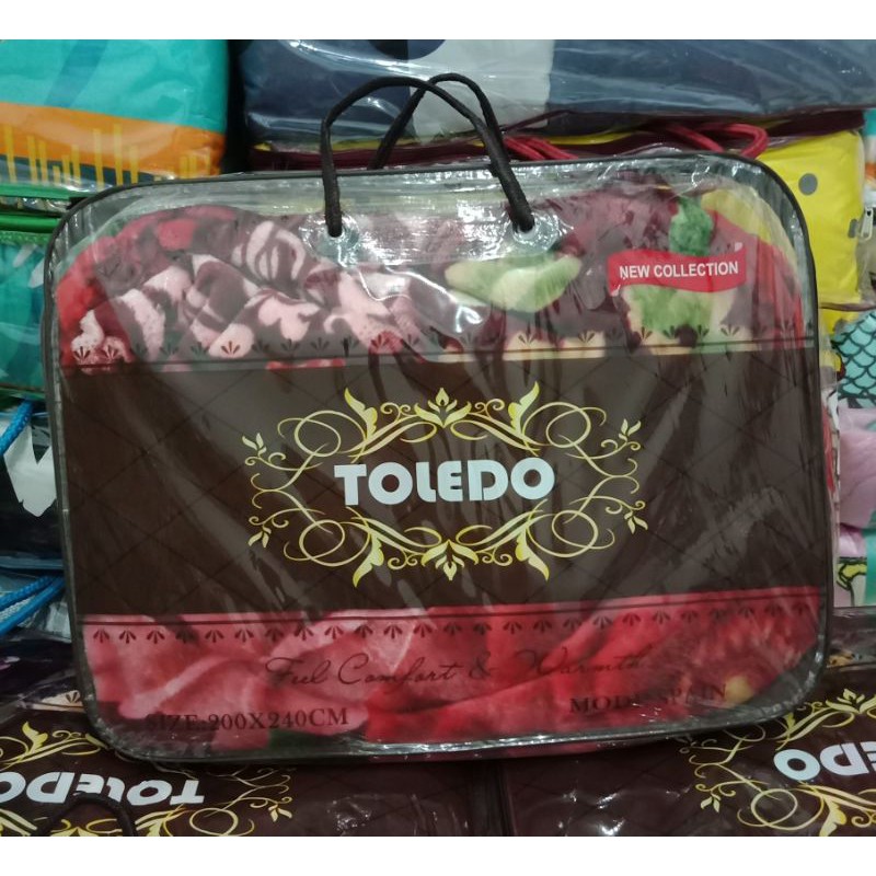 Selimut Toledo Semi Jumbo Ukuran 190x230 cm Panel Halus Dan Tebal Kualitas Premium