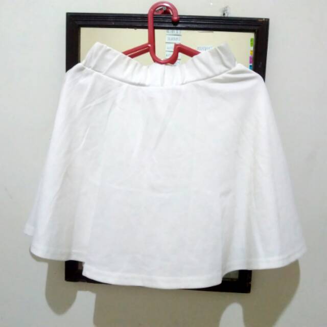 White Mini Skirt / Rok Mini Putih / Rok Dance Cover / Rok Kpop /White Flare Skirt