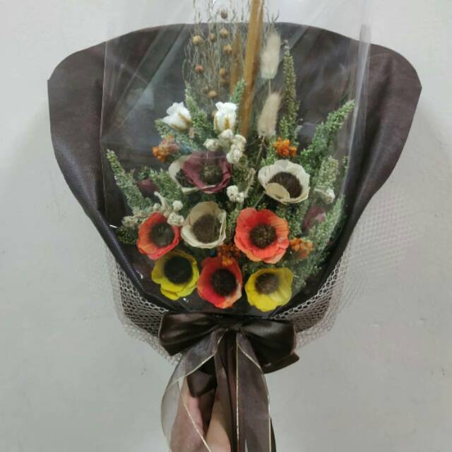 Buket bunga wisuda - buket bunga kering