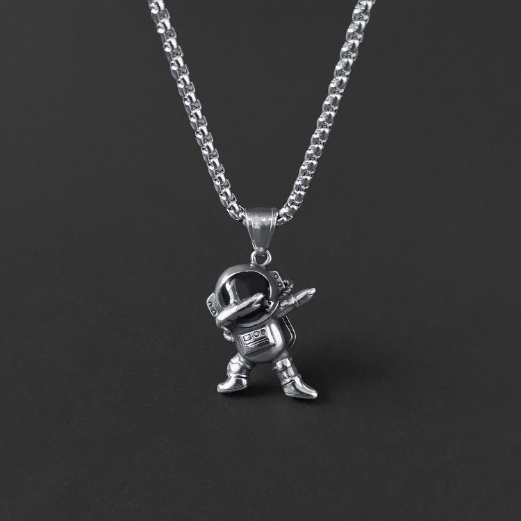 In street fashion keren astronot kalung pasangan ornamen spaceman kalung hip-hop sweater lanyard lio