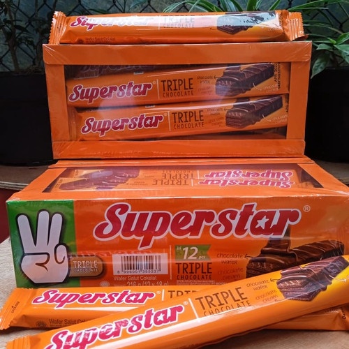 Roma Wafer Superstar Box (Isi 12 pcs)