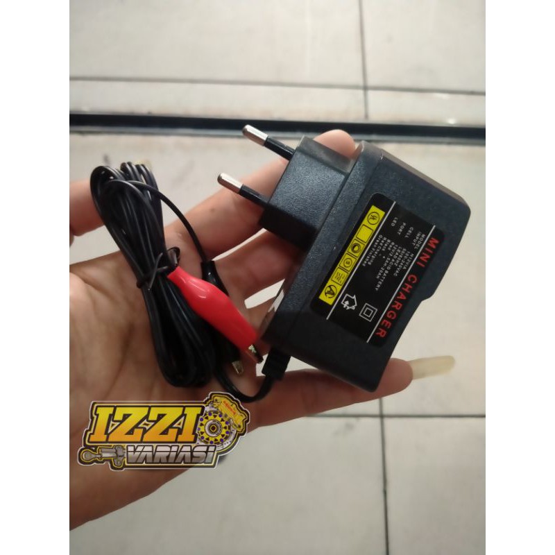Adaptor Mini Charger 12Volt