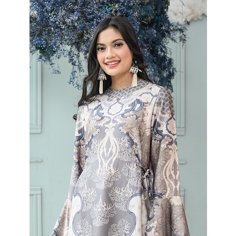 Hailey Tunic in Smoked Pearl - Wearing Klamby