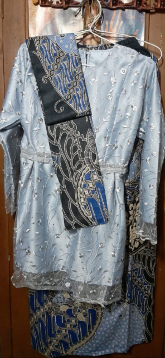 Maura Couple - Sania Ruffle Batik Couple Ori Ndoro Jowi Dnt Garansi Termurah Shopee - Couple Desty