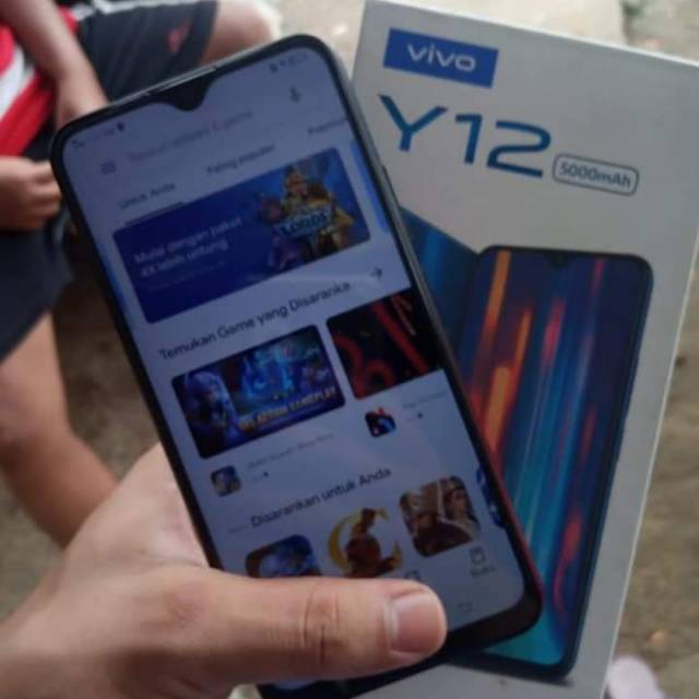 Jual VIVO Y12 3/64GB Merah Brugundy - Second Pemakaian 3 Minggu