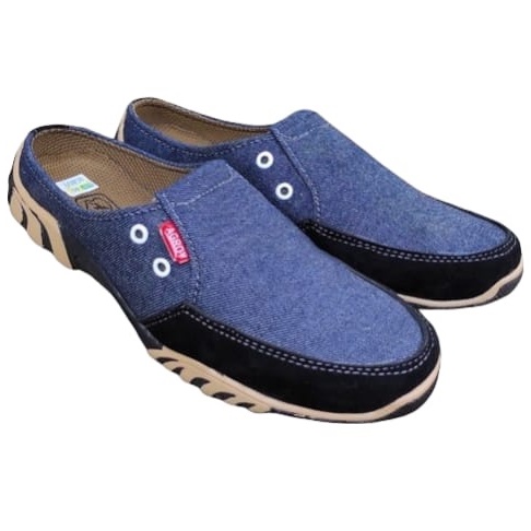 Kickers / kickers pria/sepatu pria/slop pria/kikers/sepatu slop/sepatu slop pria/slop kickers/selop