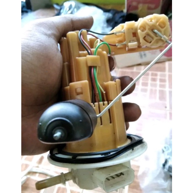 FUEL PUMP TANGKI FUEL PUMP KONTROL BANSIN HONDA CB 150R LAMA ORIGINAL LEPASAN MOTOR