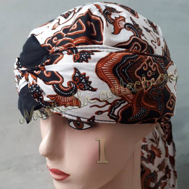 Peci songkok kupluk udeng  Iket batik / blangkon sunda