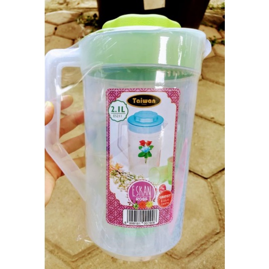 Teko Plastik 2,1 Liter Air Eskan Plastik Bonus Gelas 2 Pcs Merek Taiwan