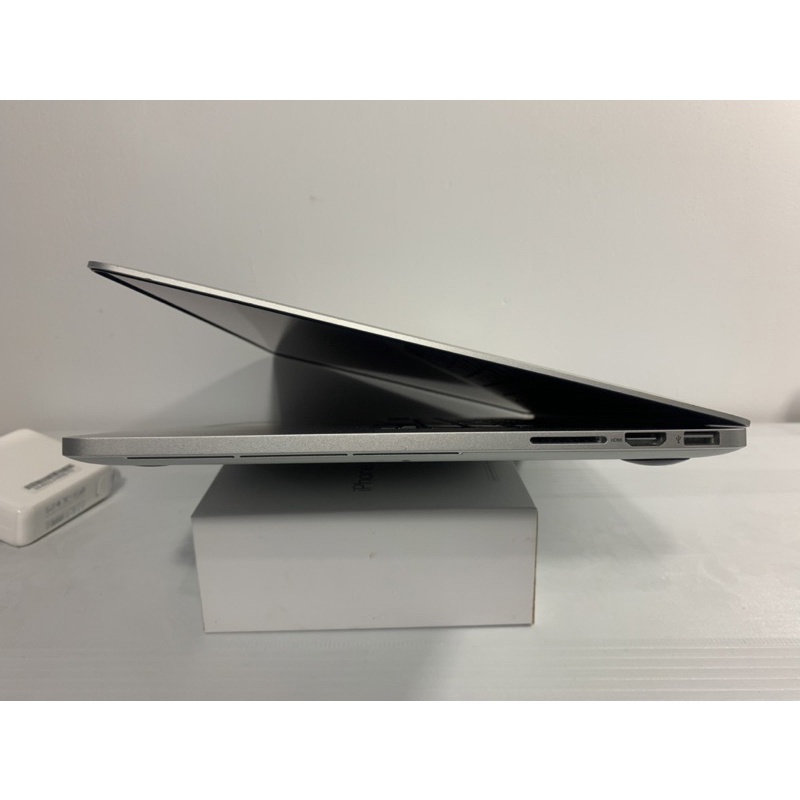 MacBook Pro Retina 15-inch MID 2015 i7 2.5GHZ 95% Mulus 16GB SSD 512GB