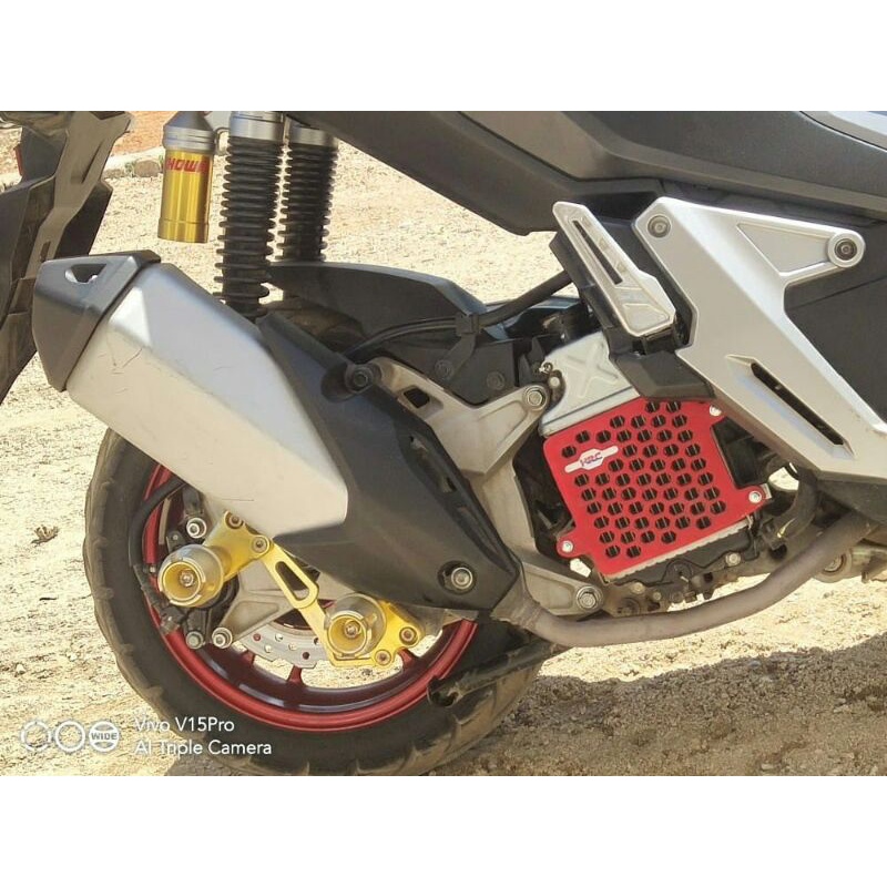 COVER RADIATOR VARIO 125 / 150 PCX ADV TUTUP COVER RADIATOR  VARIASI MOTOR HONDA VARIO PCX ADV