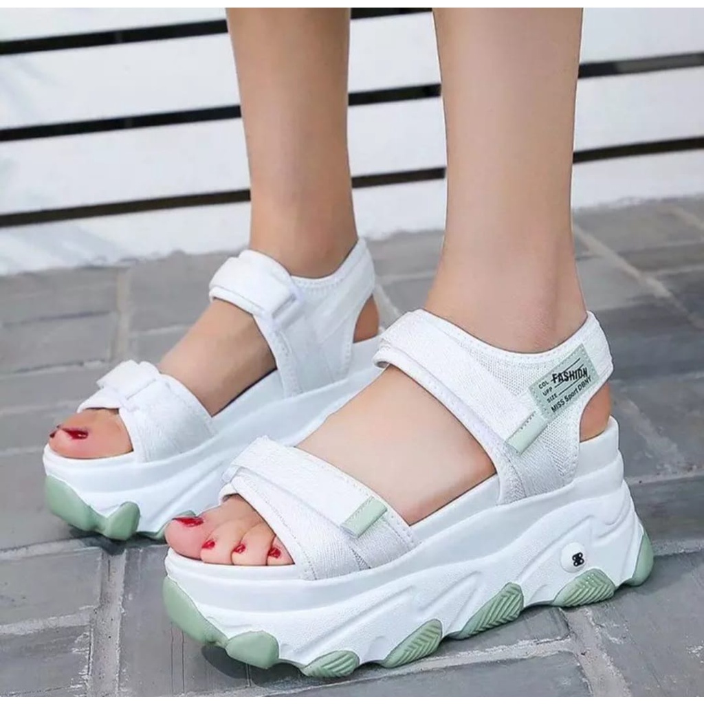 DCAL SANDAL TALI WANITA HD90