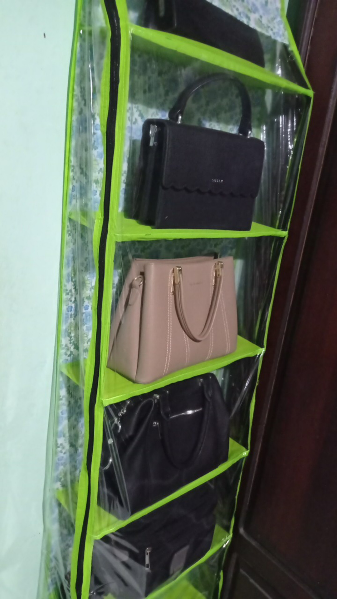 Tempat Tas Bunga Panjang