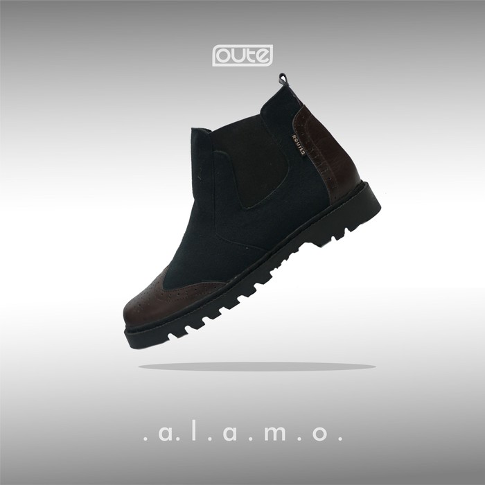 Alamo Chelsea Boots