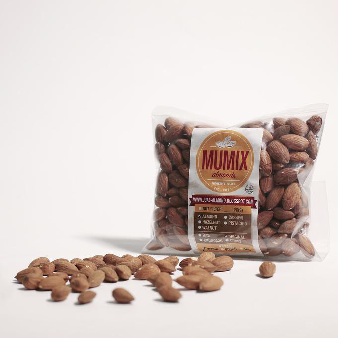 

Original roasted almond / kacang almond matang 250gr