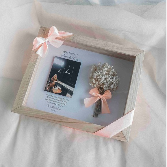 

LAND-008/HAMPERS LEBARAN / PARCEL LEBARAN / HADIAH LEBARAN / GIFT BOX / IDUL FITRI / BINGKISAN LEBARAN / GRADUATION GIFT / AKRILIK CUSTOM / CUSTOM AKRILIK /HADIAH WISUDA / DISKON / BIRTHDAY GIFT/WEDDING GIFT / HADIAH SIDANG / IDUL ADHA