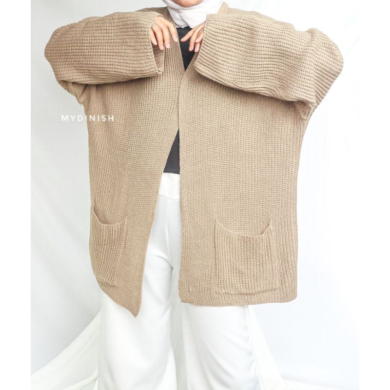 Lady Oversize - Cardigan Rajut Wanita