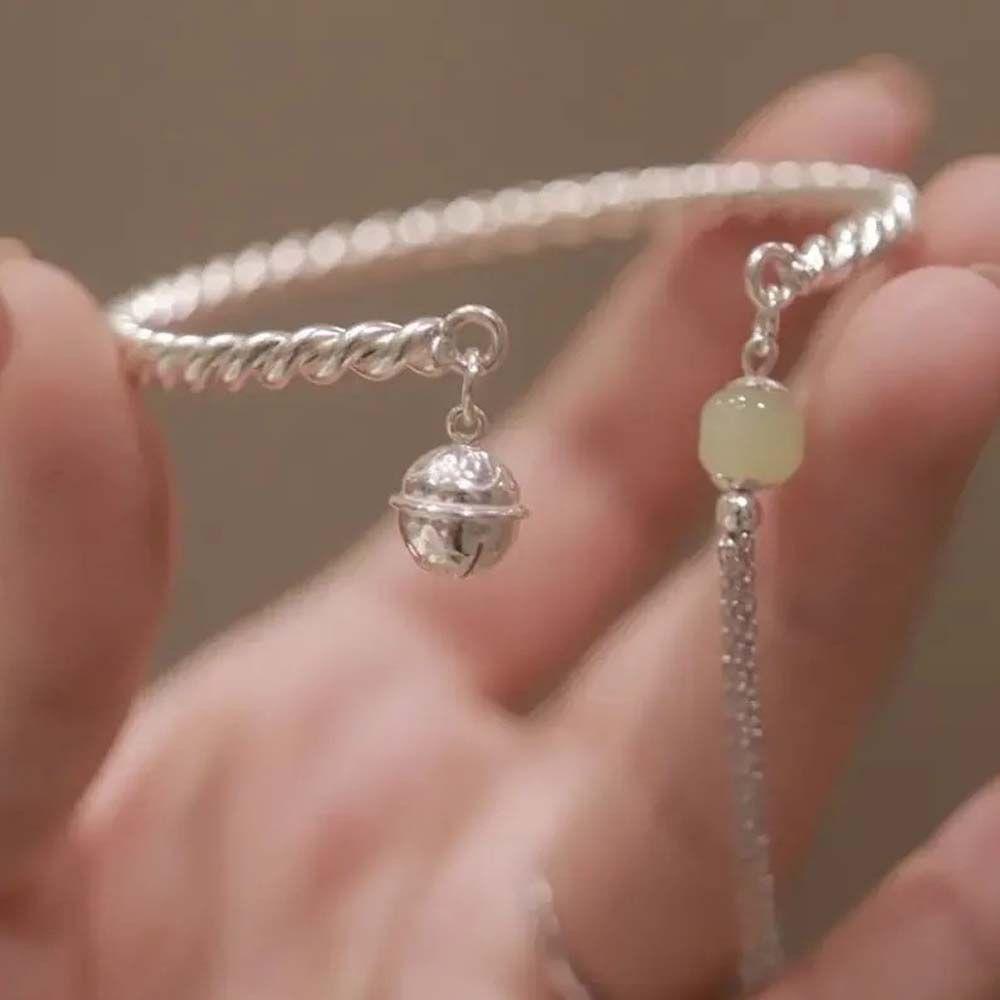 Mxbeauty Gelang Wanita Kreatif Elegan Cewek Bola Giok Minimalis Terbuka Manset Rumbai Warna Silver Gaya Korea