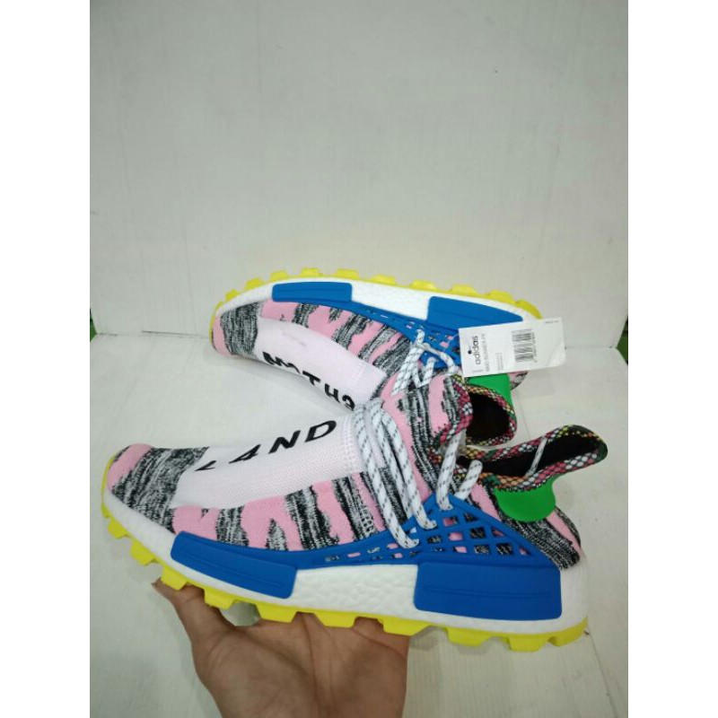 nmd hu pharrell solar pack mother