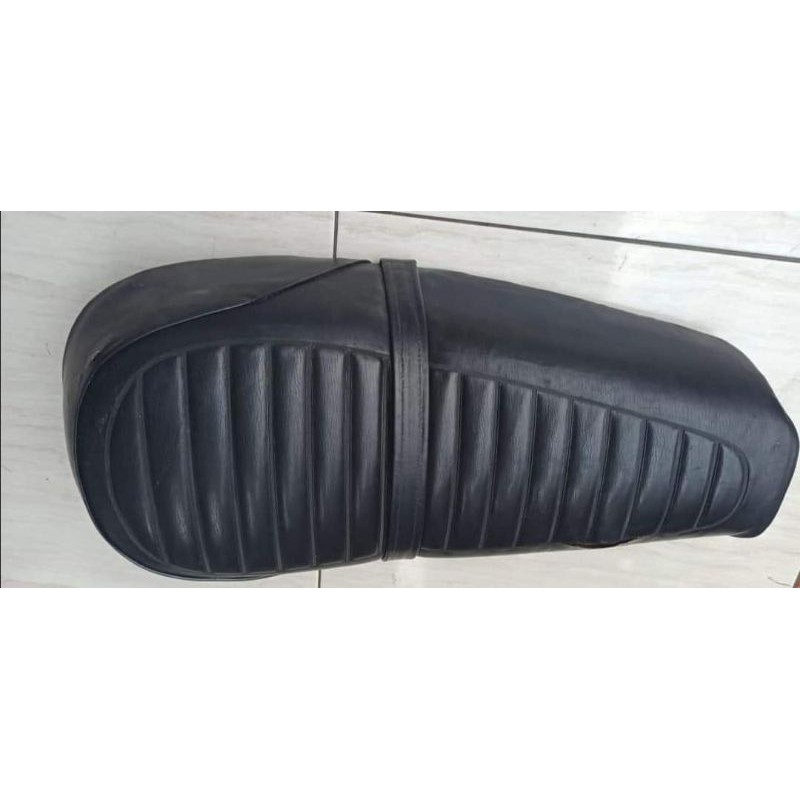 Jok Seat Genuine Assy Yamaha DT 100 125 Original Baru