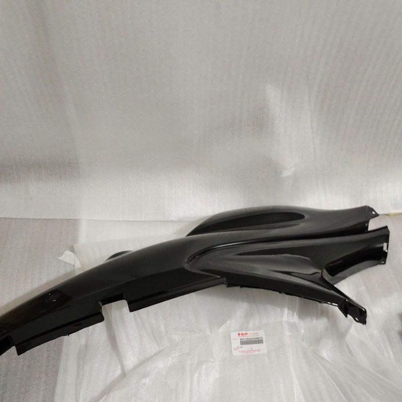 Cover Body Belakang kiri Suzuki smash old lama Hitam Ori