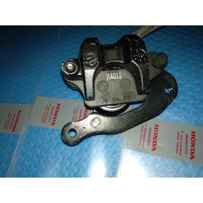 CALIPER CALIFER CAKRAM BAWAH VARIO 125-150 ALL NEW  2017-2019 ORIGINAL TOXICO