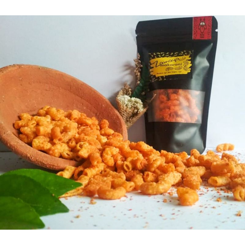 

makaroni pedas /zainaya makaroni /snack 3000an/makaroni murah