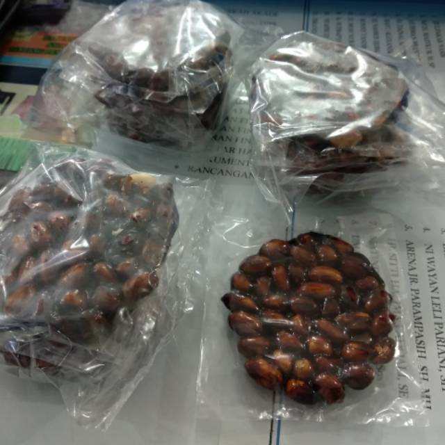 

Edisi bantu teman di pengungsaian petobo