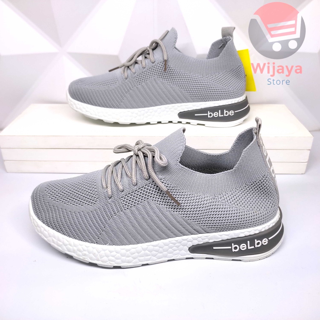 Sepatu Wanita Sneakers Rajut Import Olahraga dan Kasual dengan Sentuhan Fashionable