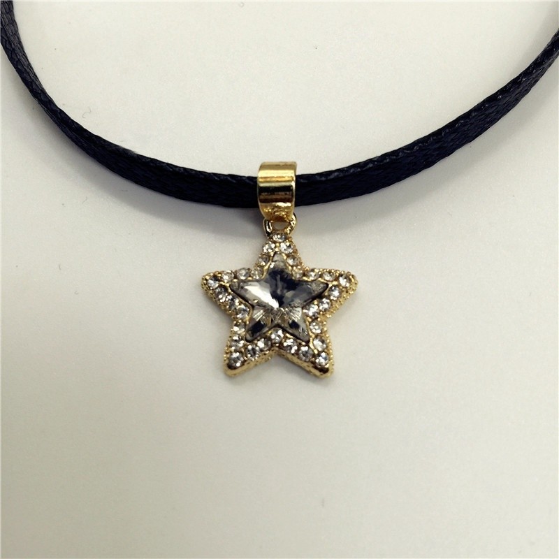 Gothic Charm Black Choker Clavicle Chain Necklace Crystal Pentagram Pendant