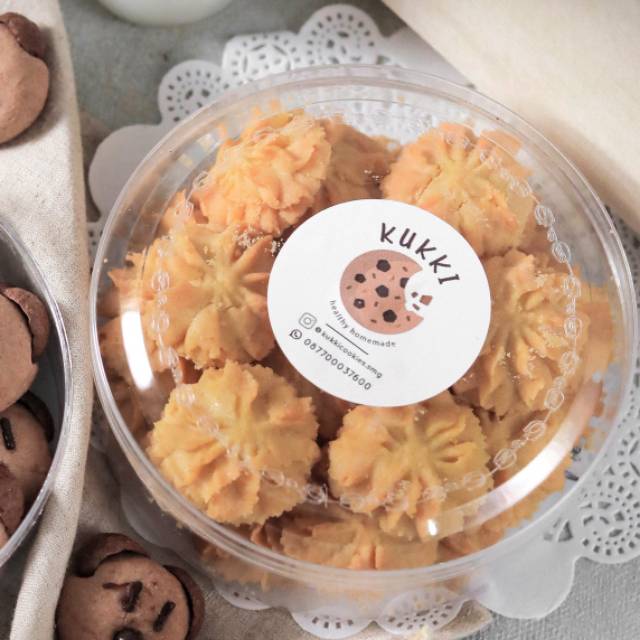 

FLEURS KUKKI 500gr- kue kering semprit bunga enak renyah gurih cemilan sehat