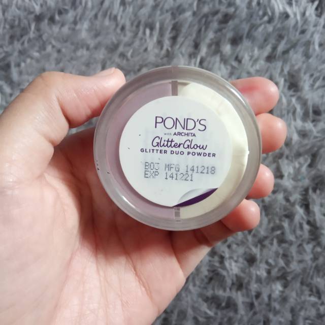 (PRELOVED) PONDS GLITTER GLOW