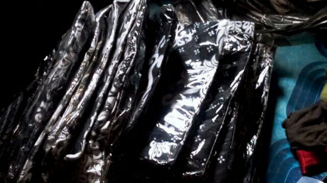 (seragam Keluarga) Maura Couple - Sania Ruffle Batik Couple Ori Ndoro Jowi - Gurita Putih