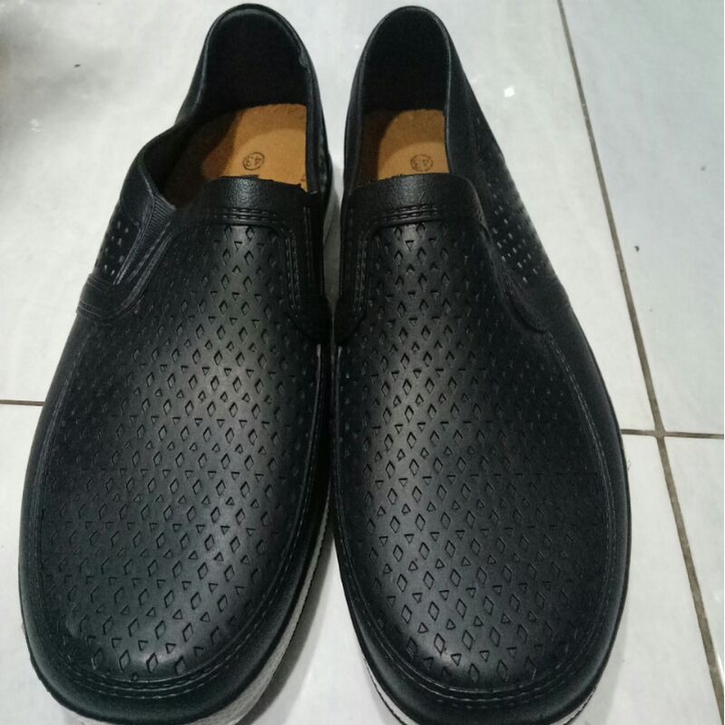 sepatu karet pria new era sepatu fantofel sepatu pria sepatu karet sepatu kantor sandal sepatu New e