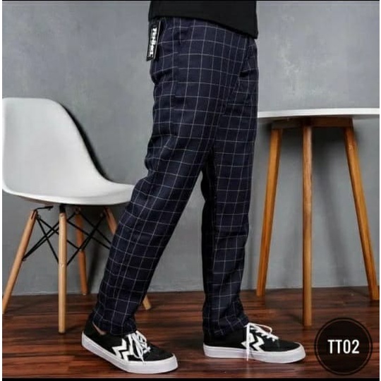 Celana Tartan Jumbo Pria Basic Reguler Fit -  Celana Panjang Big Size Kotak Kotak Pria Basic Casual TT01