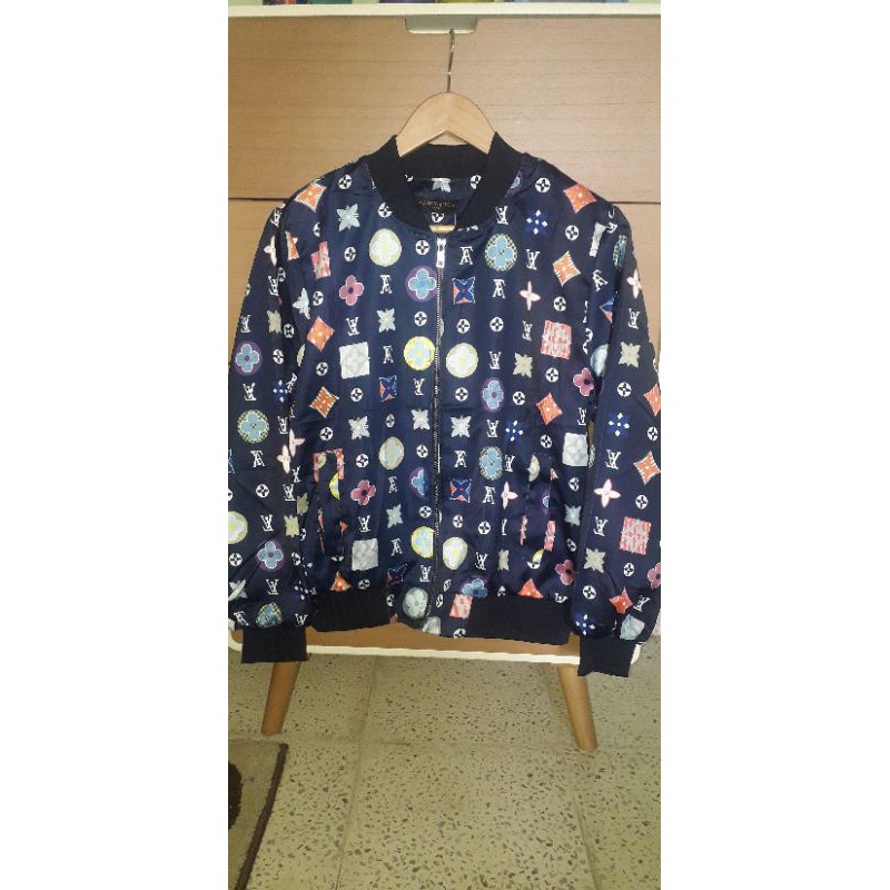 JAKET LV